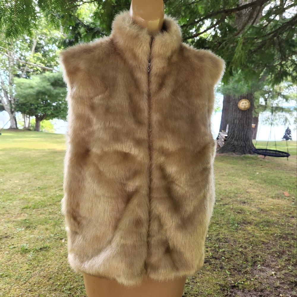 Faux fur vest